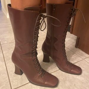 Prada Lace Up Heel Boots in brown leather 37
